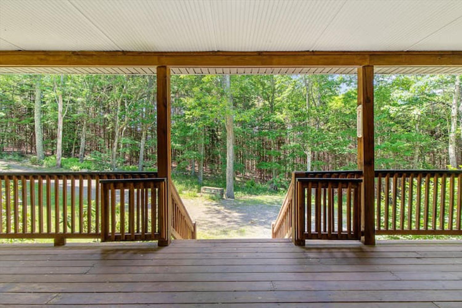 Apartment Woodland Getaway *