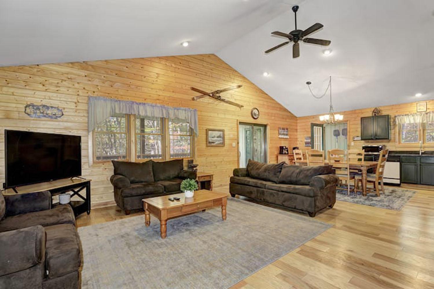 Woodland Getaway Apartment Greentown