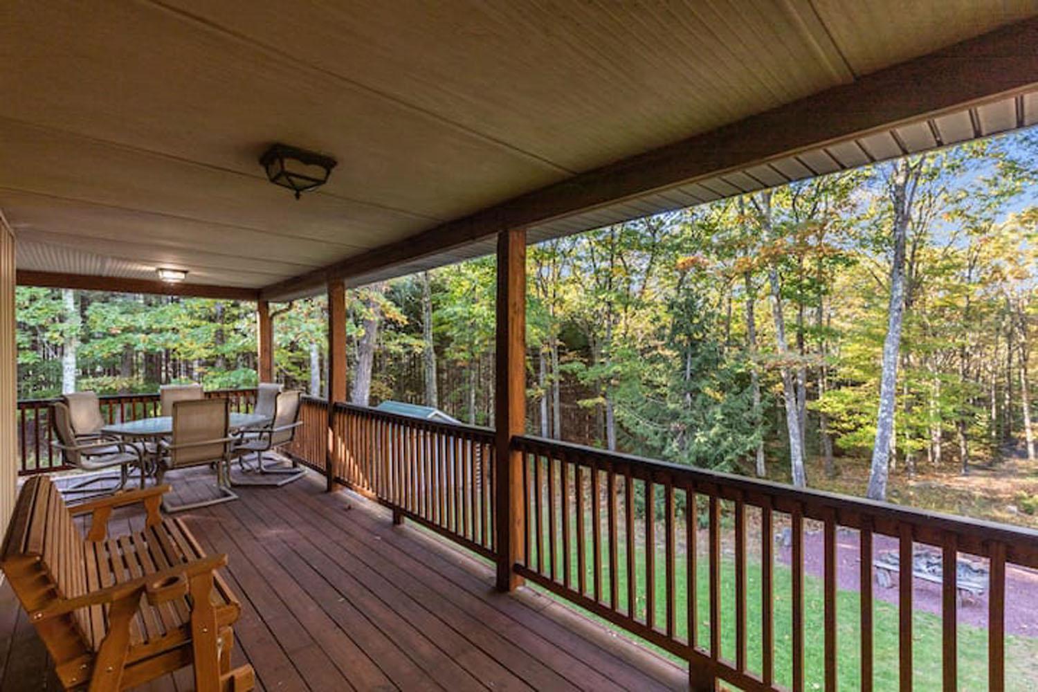 Woodland Getaway Apartment *