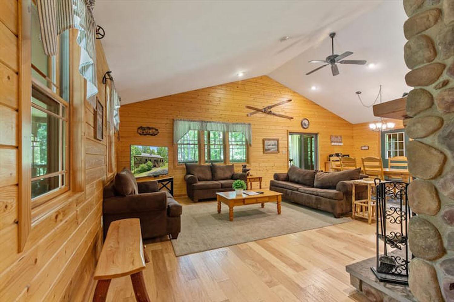 Woodland Getaway *
