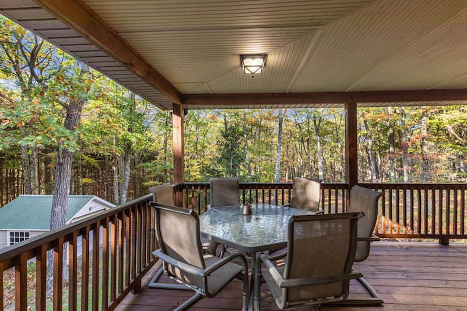 Apartment Woodland Getaway Greentown
